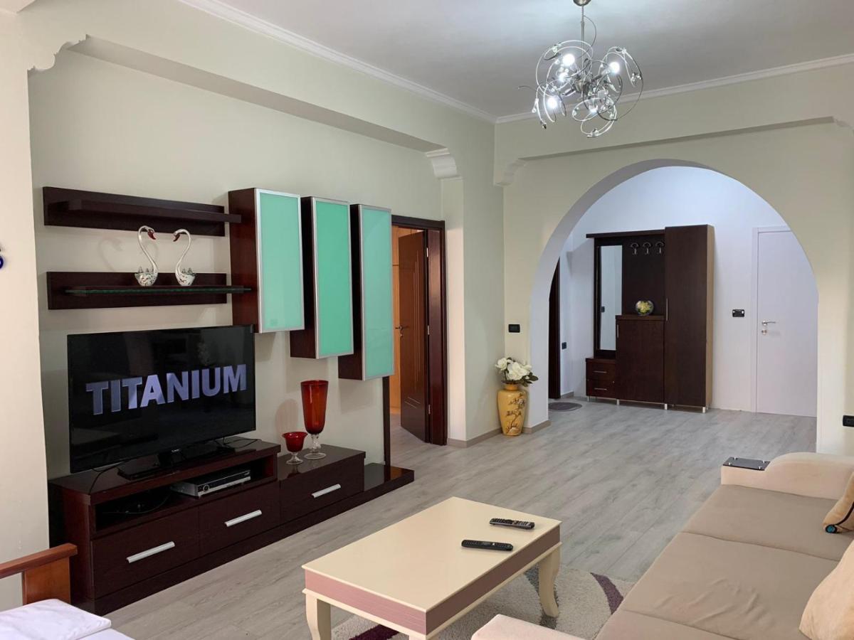 Dadaj Apartments ساراندا المظهر الخارجي الصورة